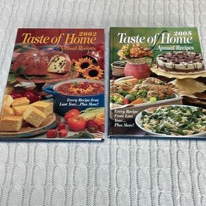 Taste of Home hardback cookbooks. ‘02 & ‘05. Annual recipes colored pics family